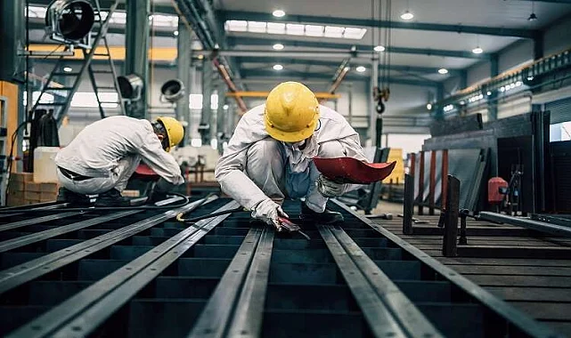 Buca Eski Eşya Atımı